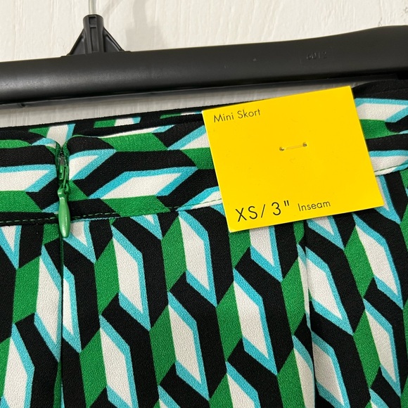 2PC SET Diane Von Furstenberg DVF for Target Arrow Geo Green Mini Skort & Top XS - Picture 14 of 16